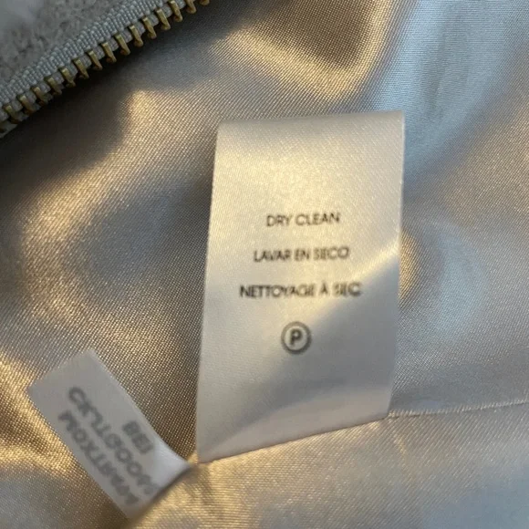 Calvin Klein Women’s faux fur vest - Medium - Picture 6 of 7